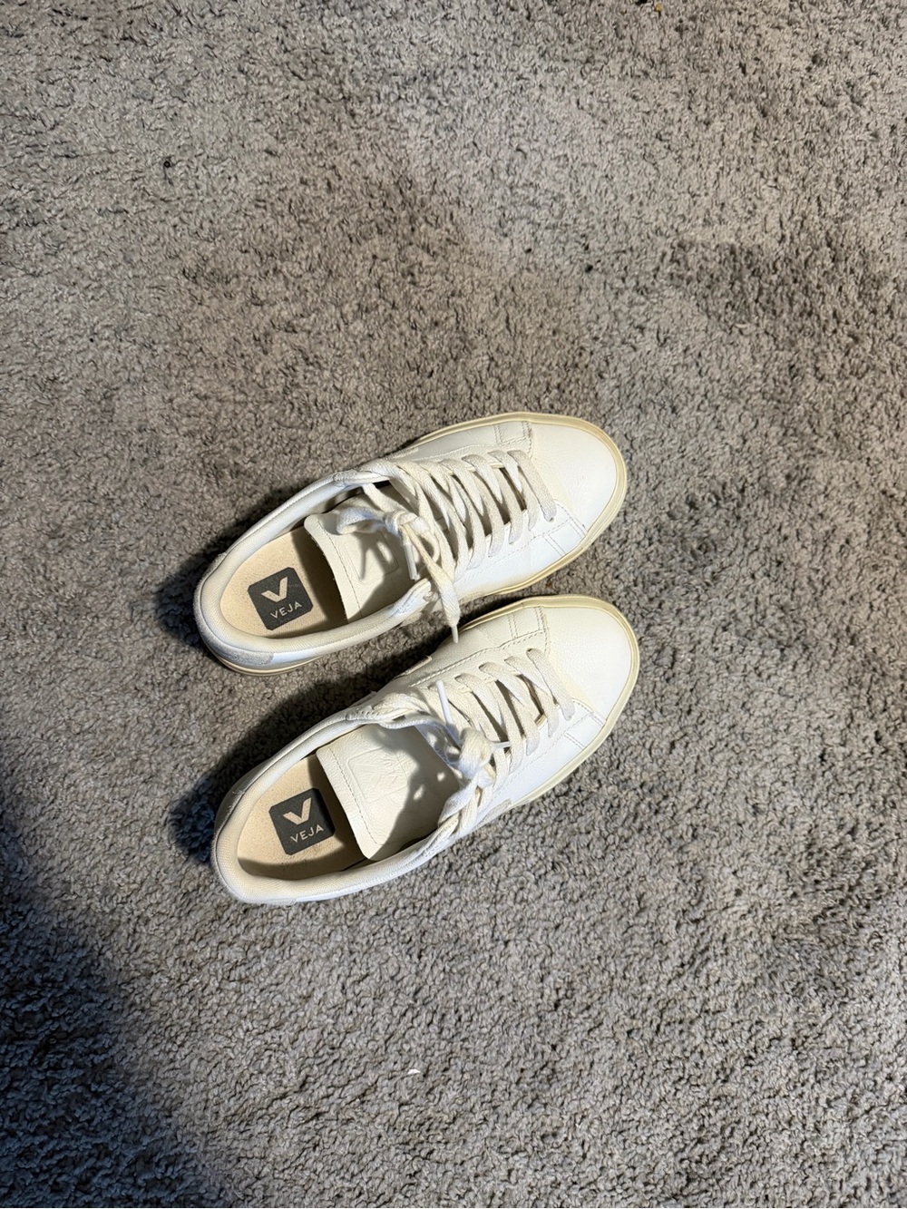 Veja Off-White Low-Top Sneakers